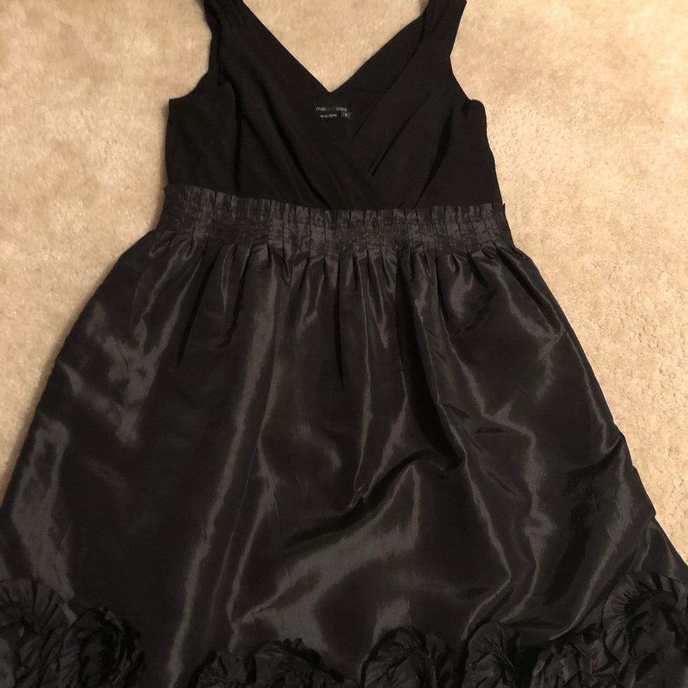 Stunning Little Black Dress 👗